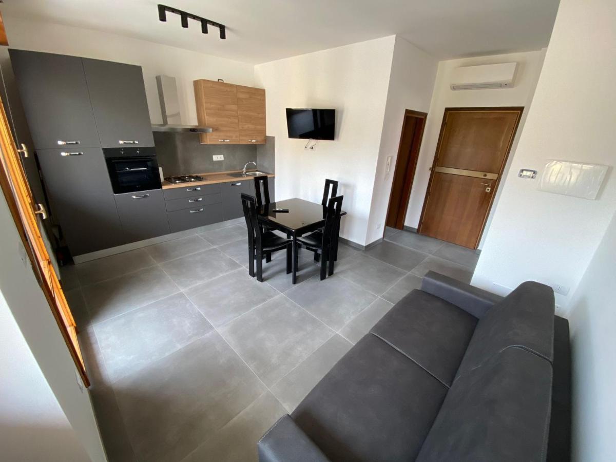 Appartamento Con Posto Auto Privato A Marina Centro Mare Rímini Exterior foto